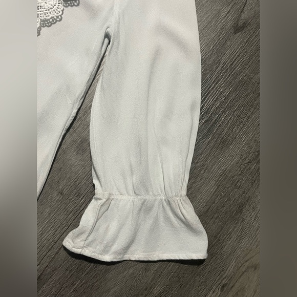 blu pepper White 3/4 Sleeve Blouse w Lacy Trim - Size Juniors Large - Picture 4 of 12